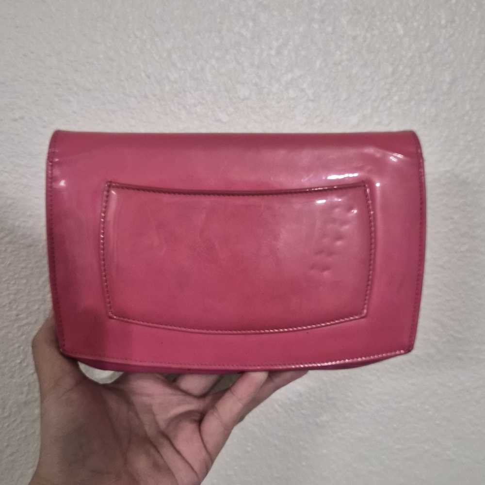 Chanel Patent Pink Wallet On Chain - Picture 4 of 14